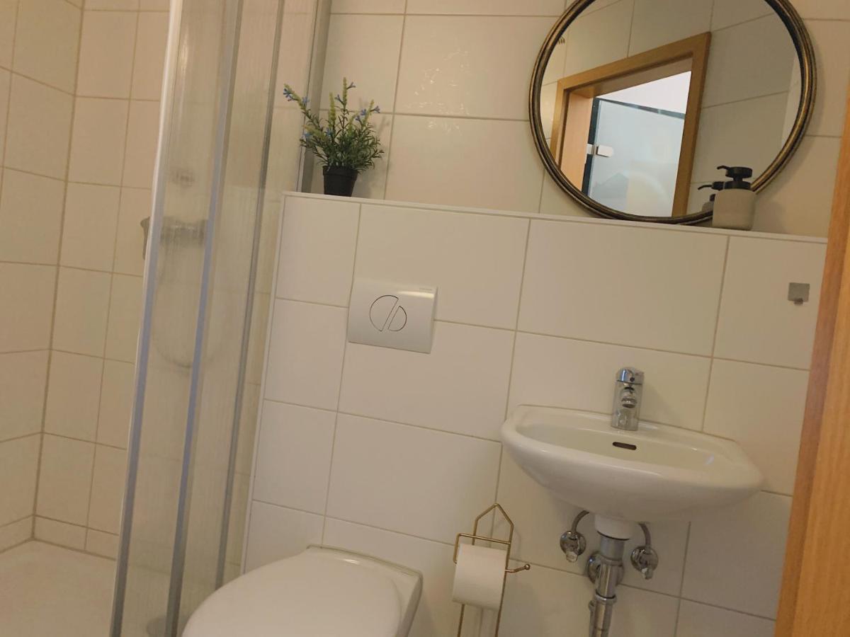 Hotel Weisse Muehle Breitenworbis Esterno foto